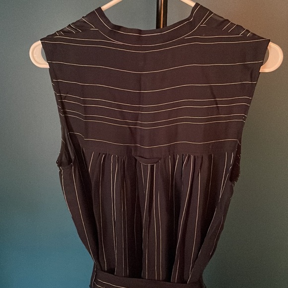 Vince Silk Midi Dress - Picture 4 of 5